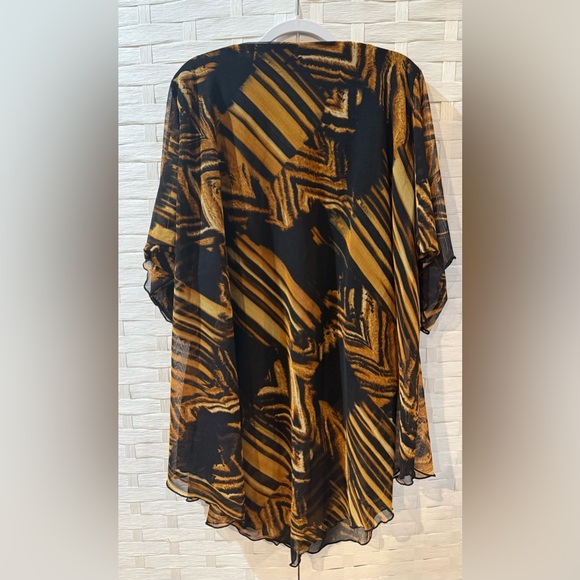 Plus Size Astarte Black and Brown Women's Tunic Top 3X - Picture 3 of 10